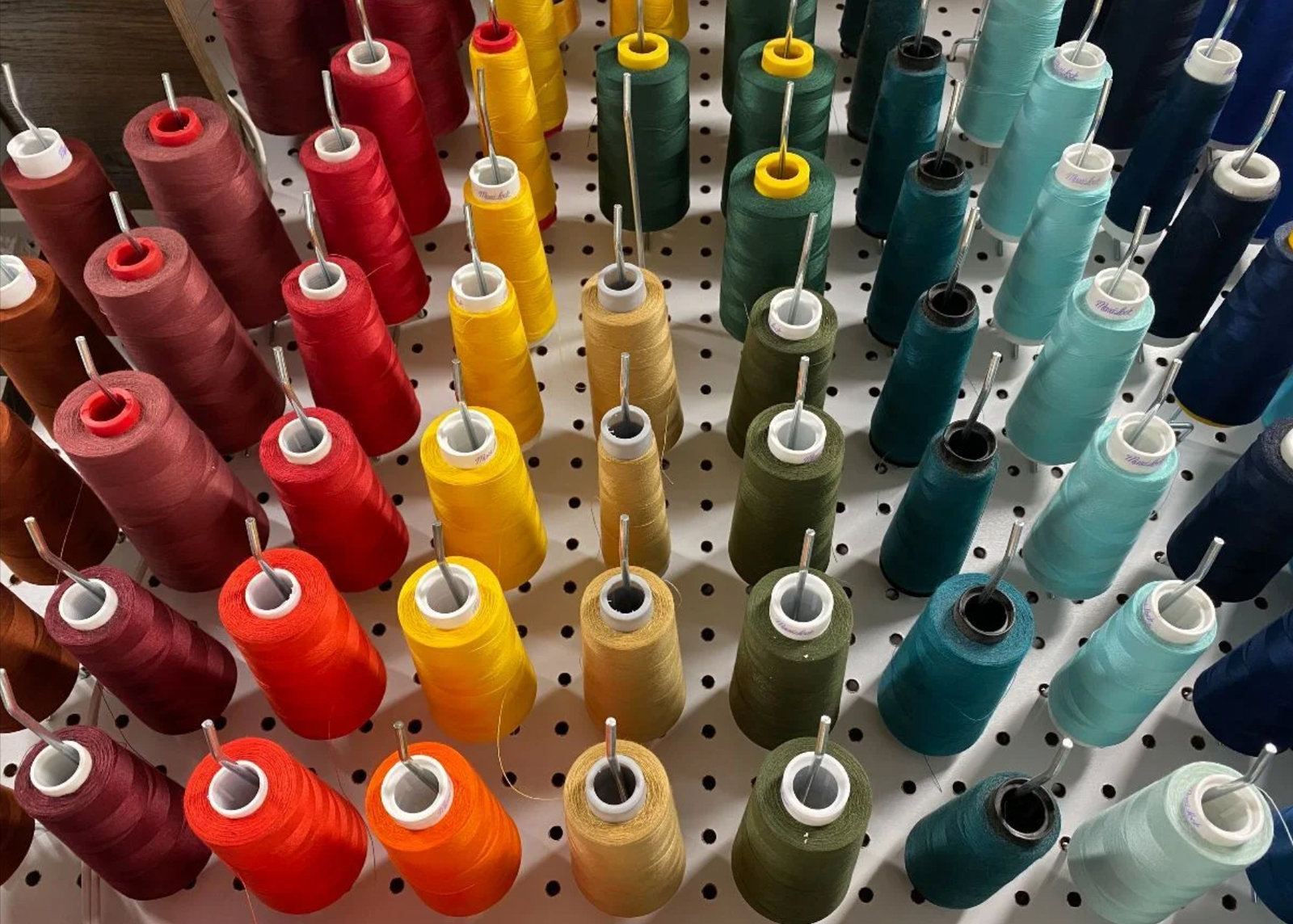 Sustainable Fashion: Why We (Begrudgingly) Need Polyester