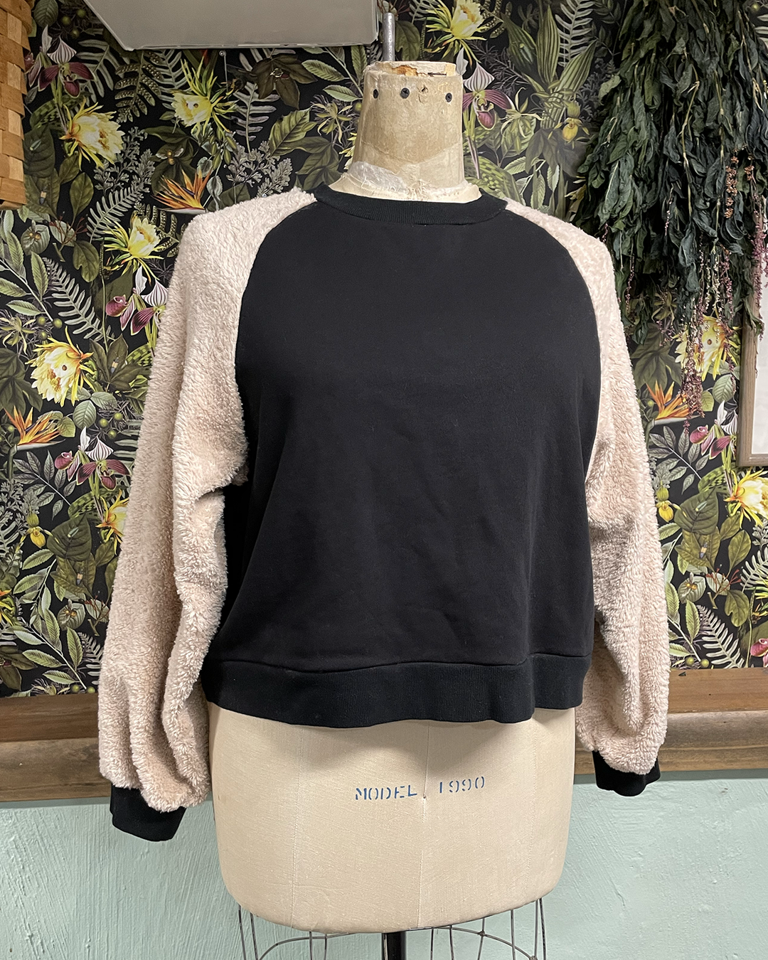 Enid Fur Sweatshirt